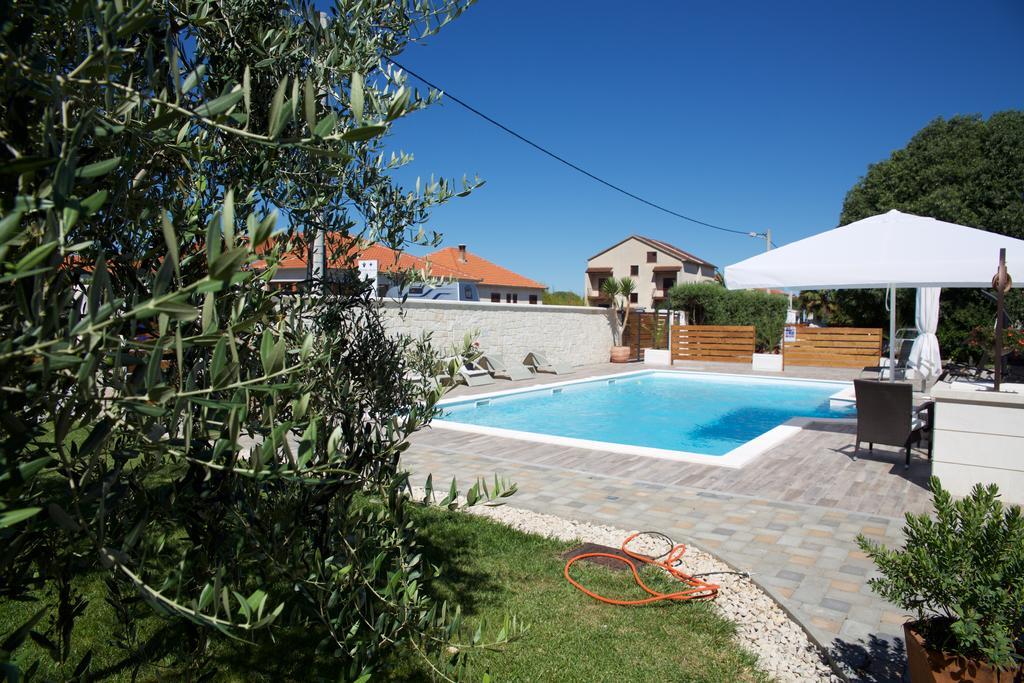 Banic Apartments With Pool Biograd Na Moru Εξωτερικό φωτογραφία