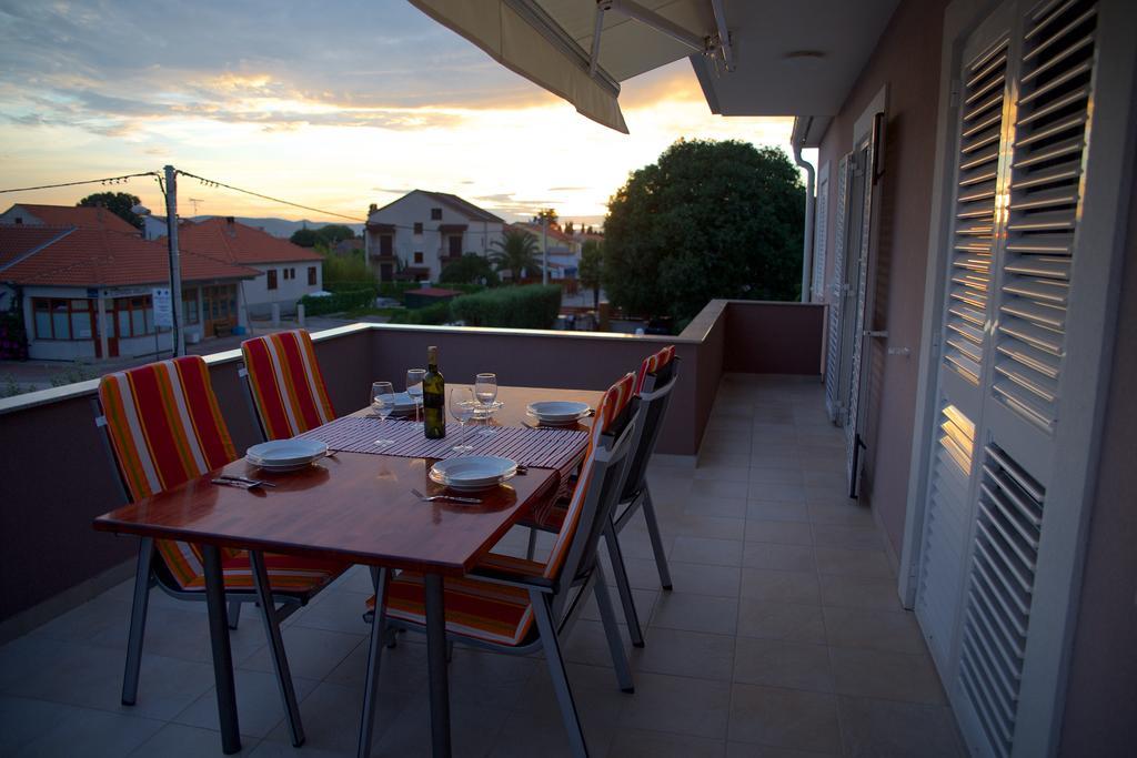 Banic Apartments With Pool Biograd Na Moru Δωμάτιο φωτογραφία
