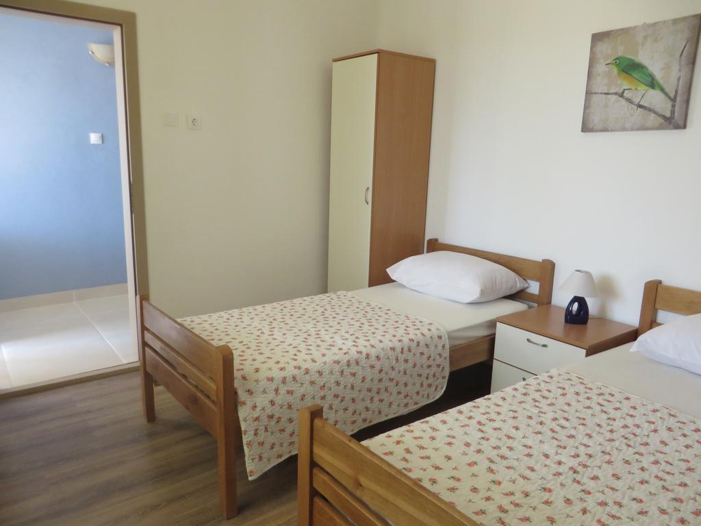 Banic Apartments With Pool Biograd Na Moru Δωμάτιο φωτογραφία
