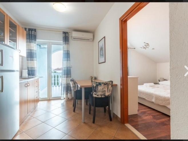 Banic Apartments With Pool Biograd Na Moru Εξωτερικό φωτογραφία